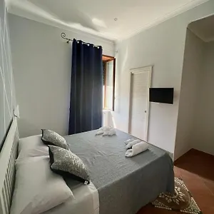  Bed & Breakfast Manu's