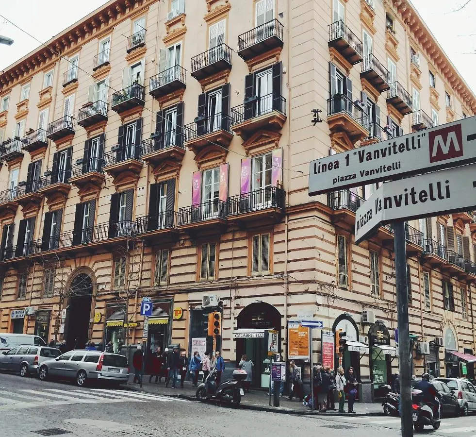 Bed & Breakfast La Chambre Naples