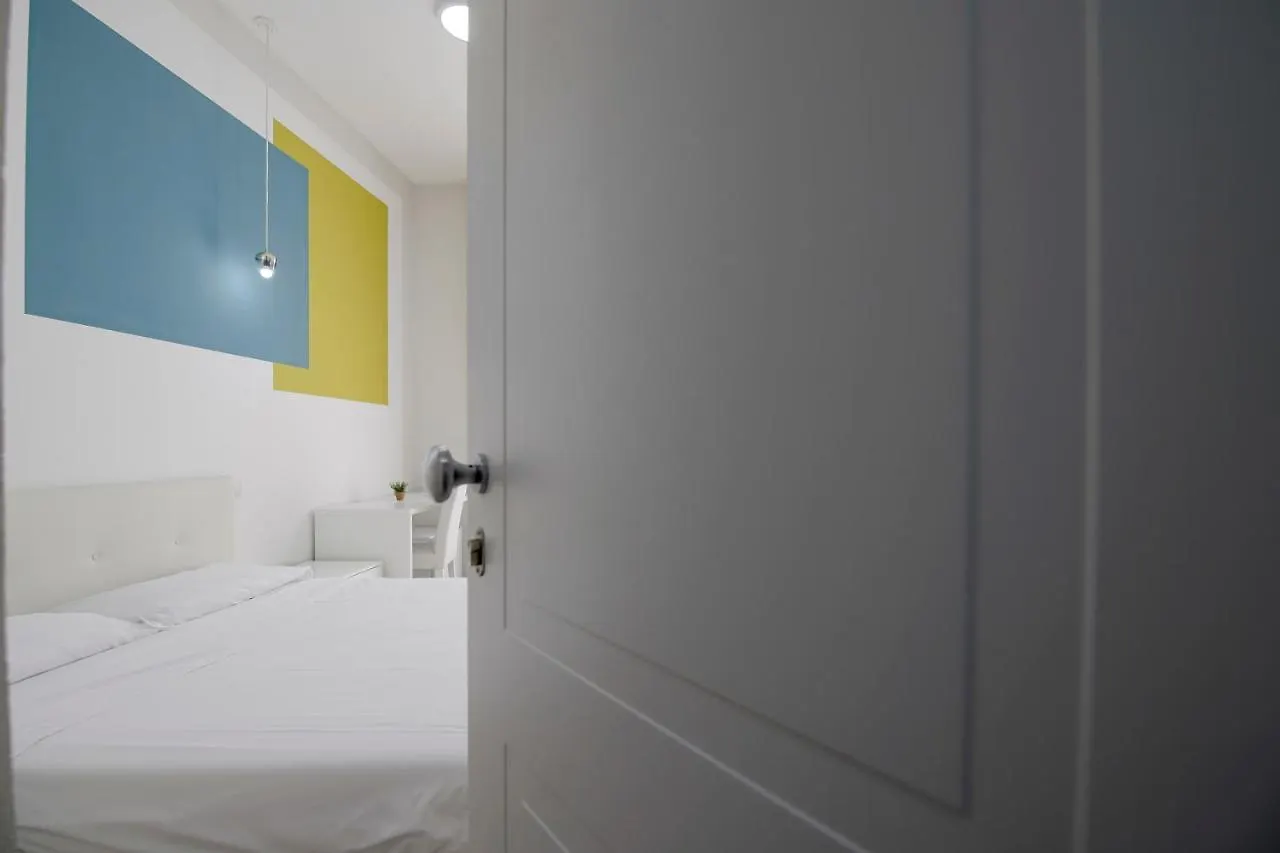 Bed & Breakfast La Chambre Naples