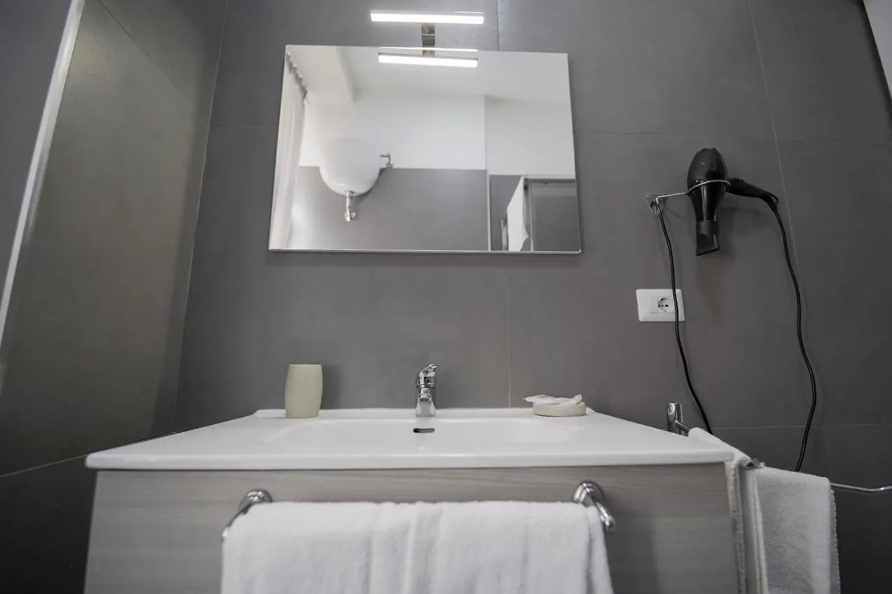 La Chambre Naples