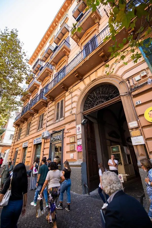 La Chambre Napoli